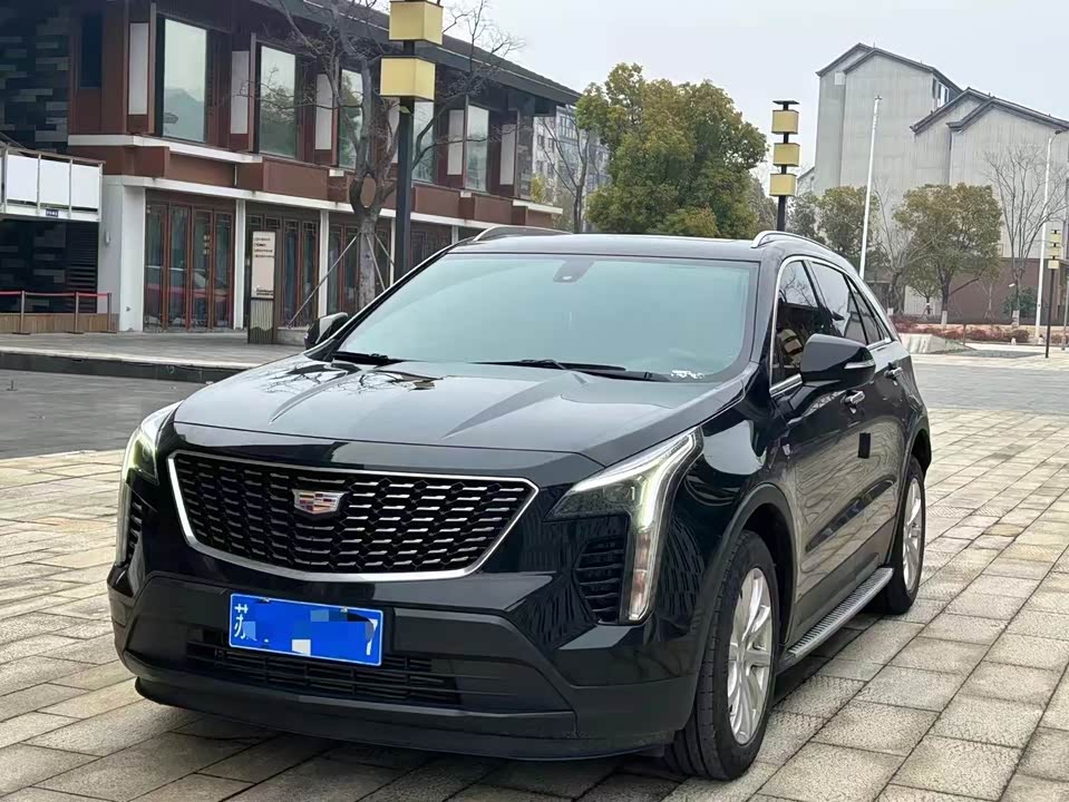 Cadillac XT4