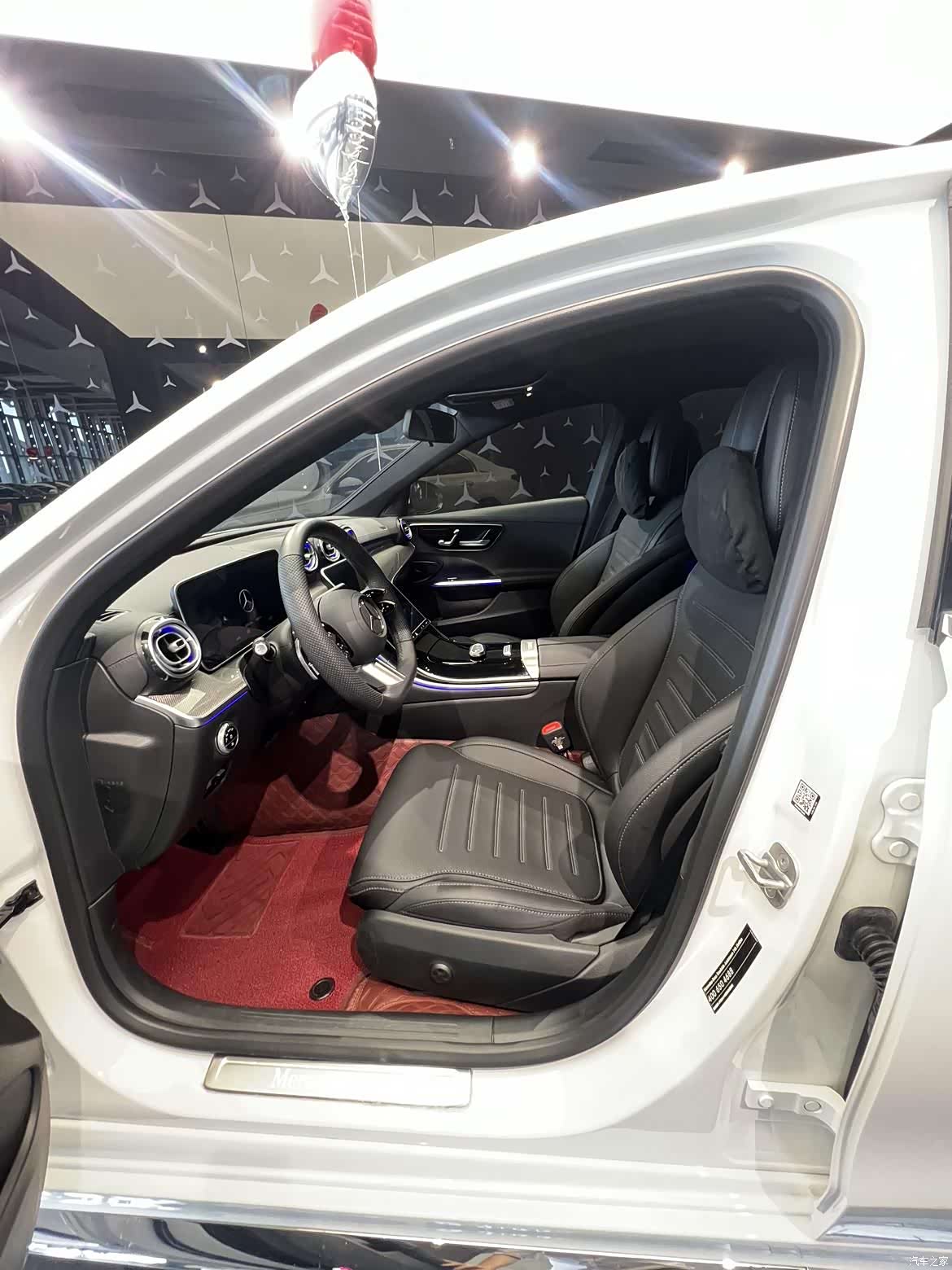 Mercedes-Benz C-Class, 2025 18