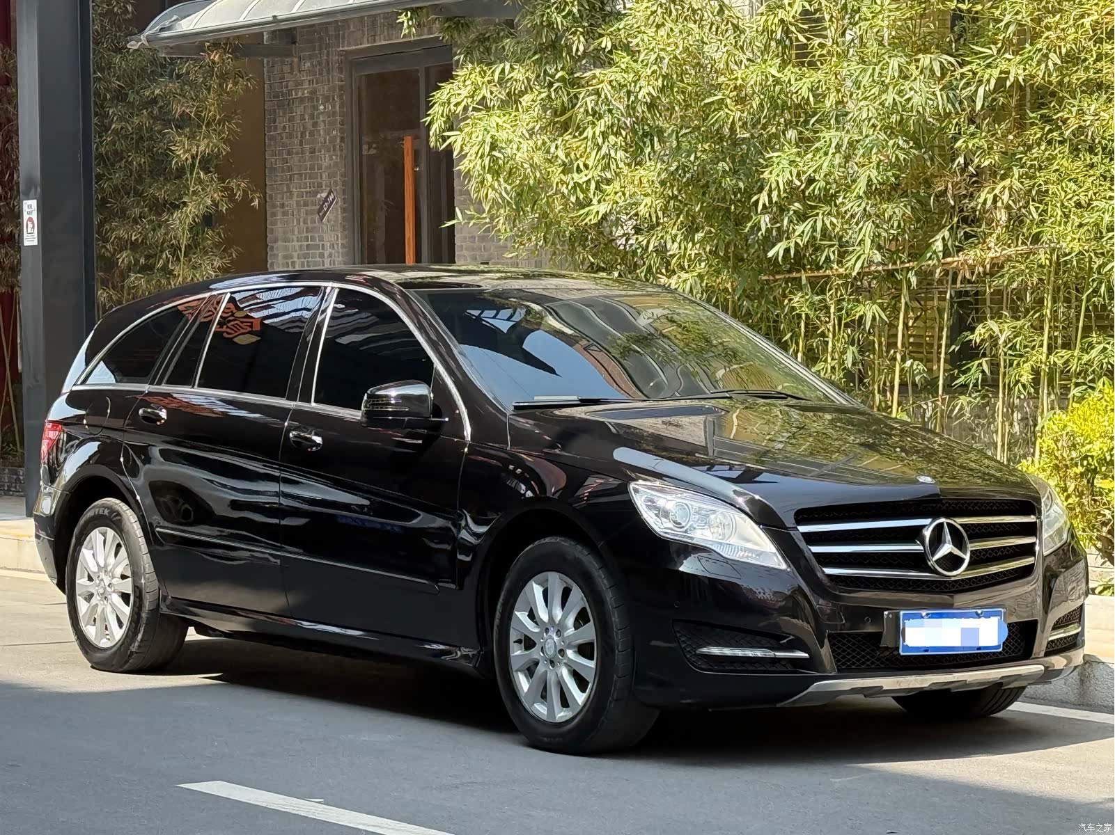 Mercedes-Benz R-Class, 2012 3