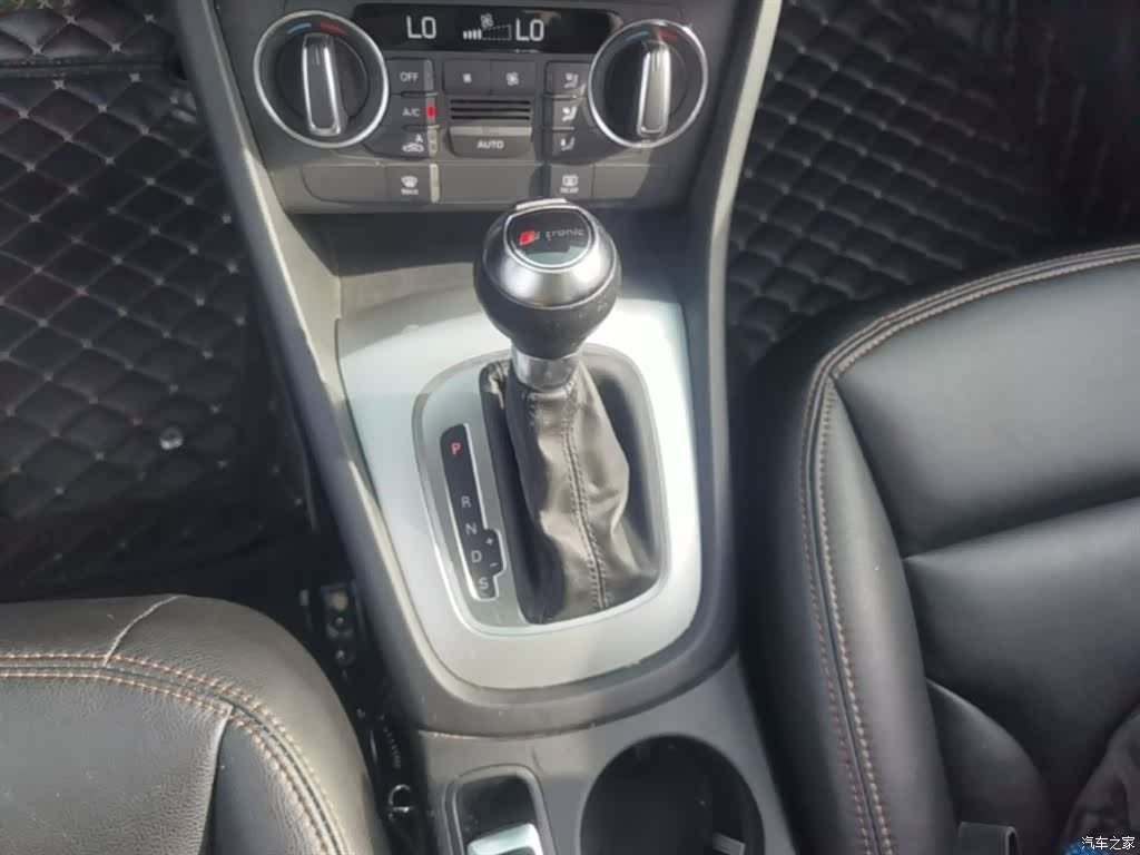 Audi Q3, 2017 14