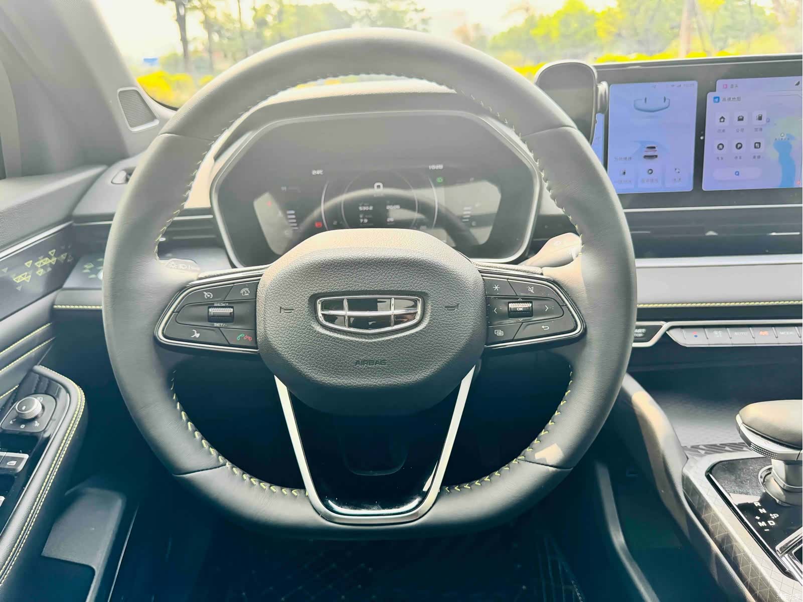 Geely Preface, 2024 15