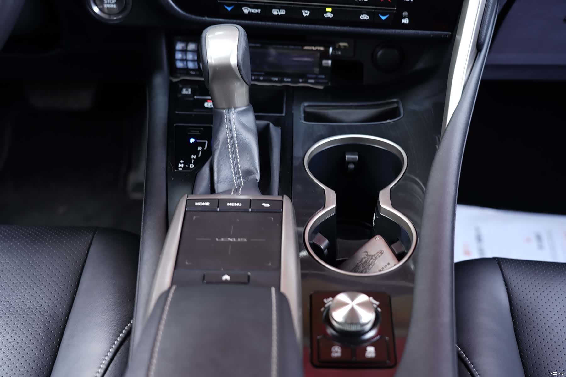 Lexus RX, 2019 13