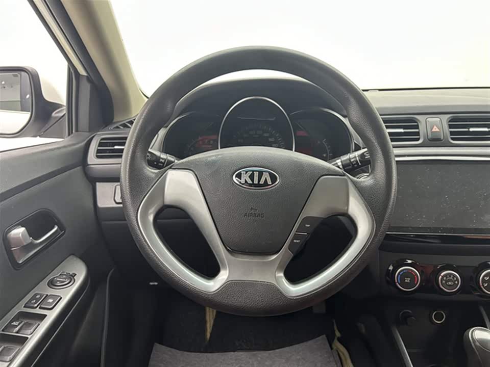 Kia K2
