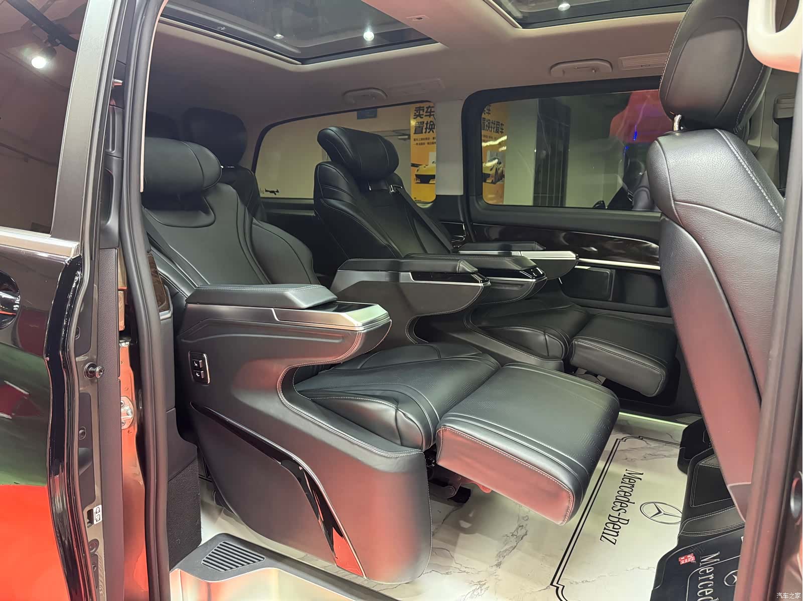 Mercedes-Benz V-Class, 2018 43