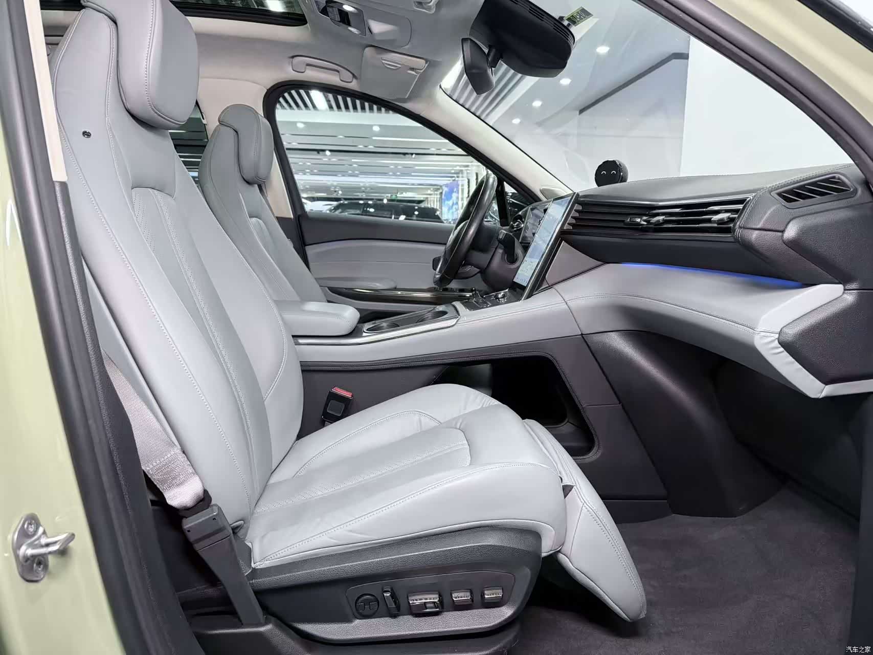 NIO ES6, 2020 10