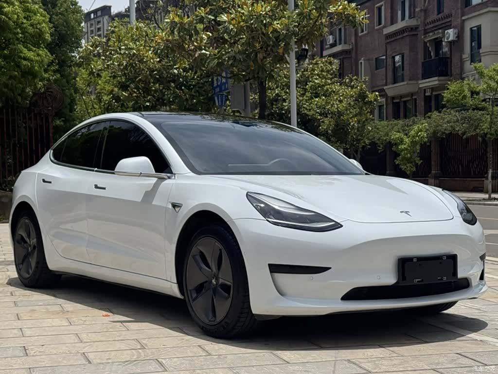 Tesla Model 3, 2020 11