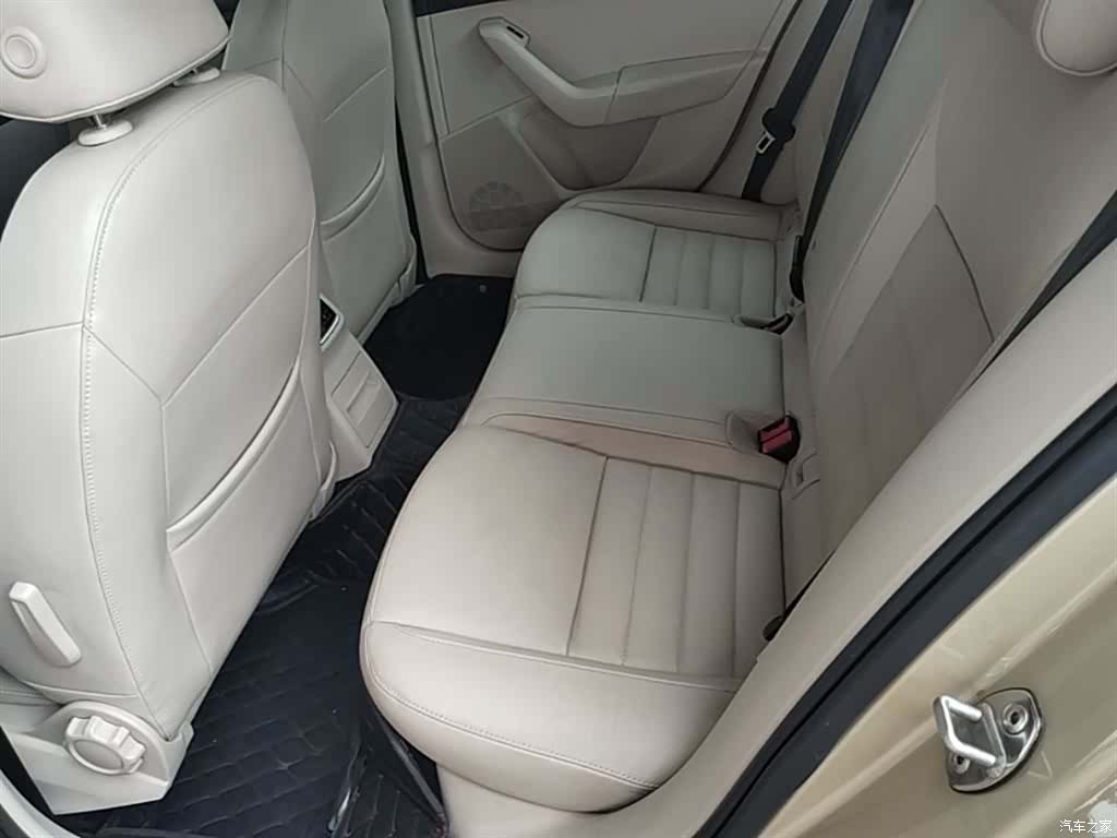 Skoda Octavia, 2015 17