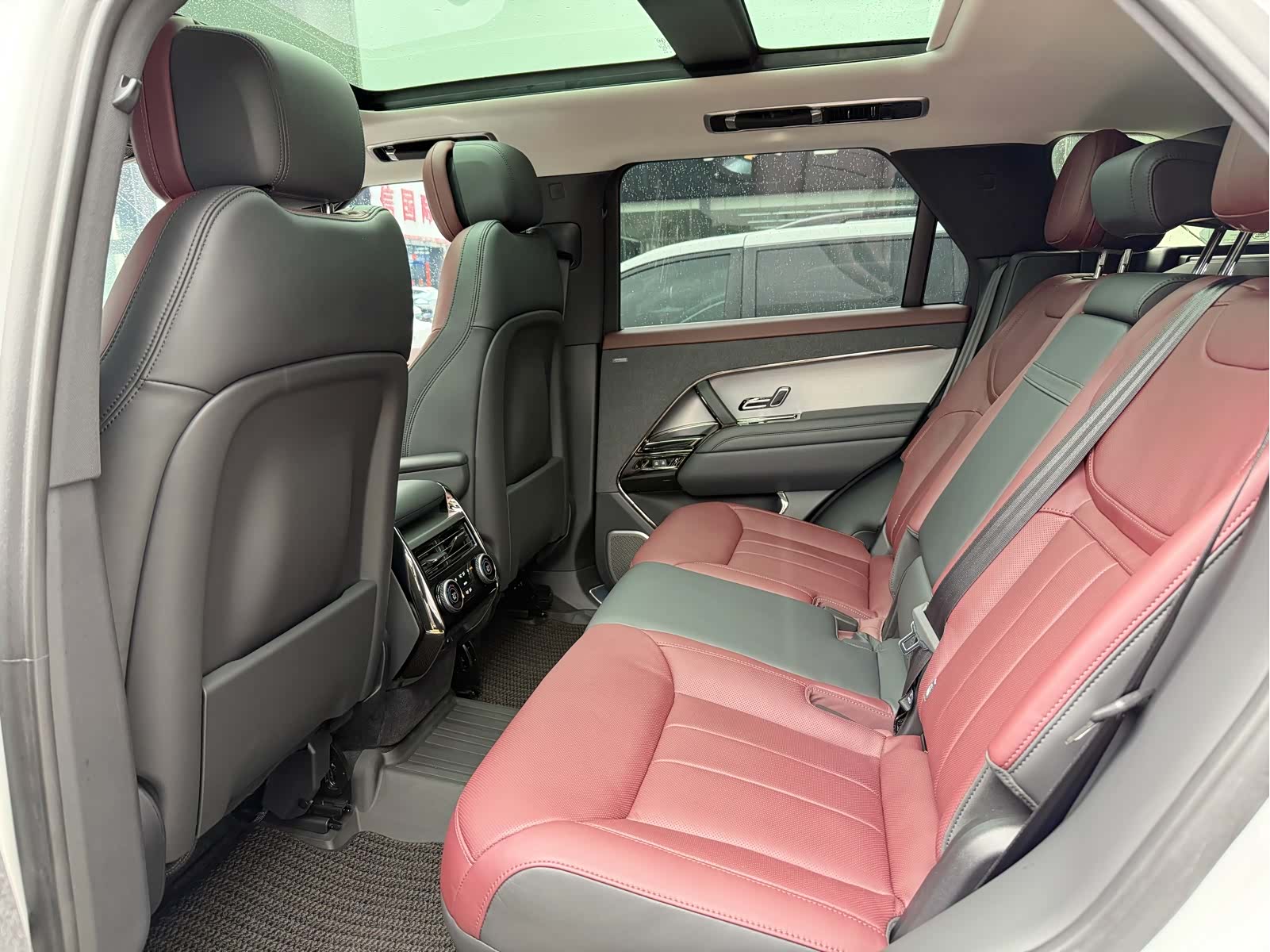 Land Rover Range Rover, 2025 11