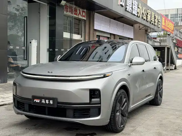 Li Auto L9 2023 — купить из Китая под заказ