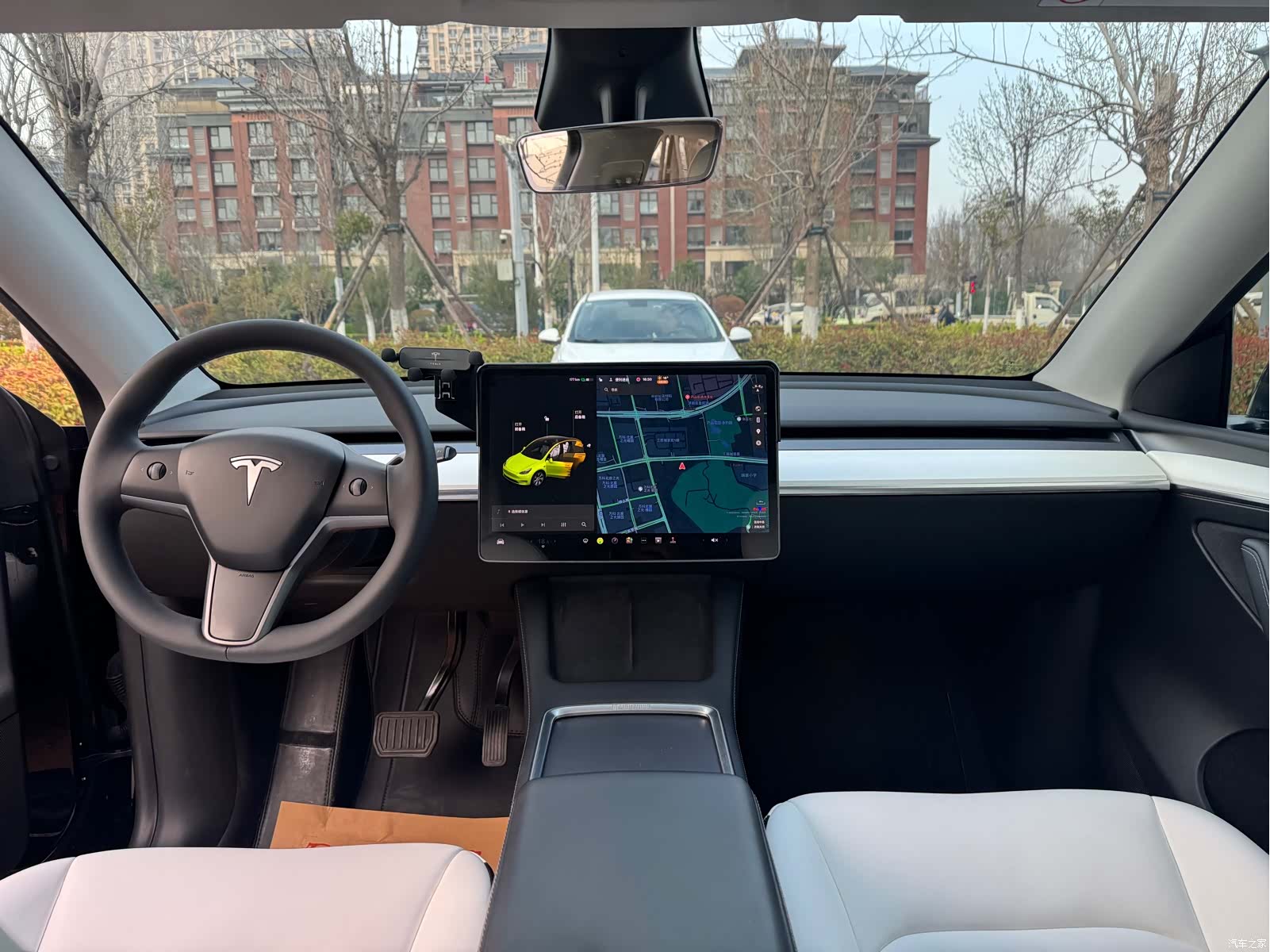 Tesla Model Y, 2021 8