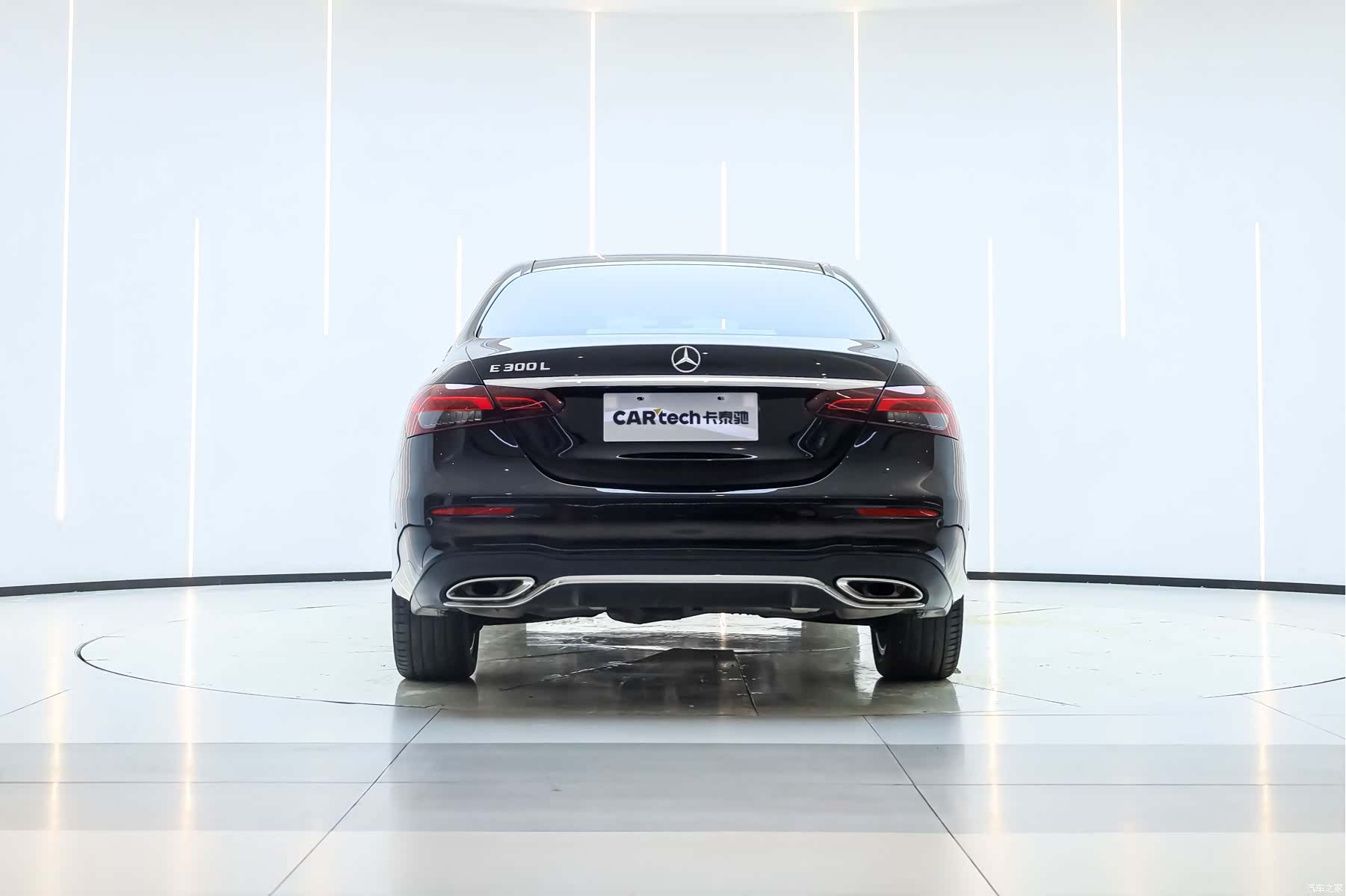 Mercedes-Benz E-Class, 2021 3