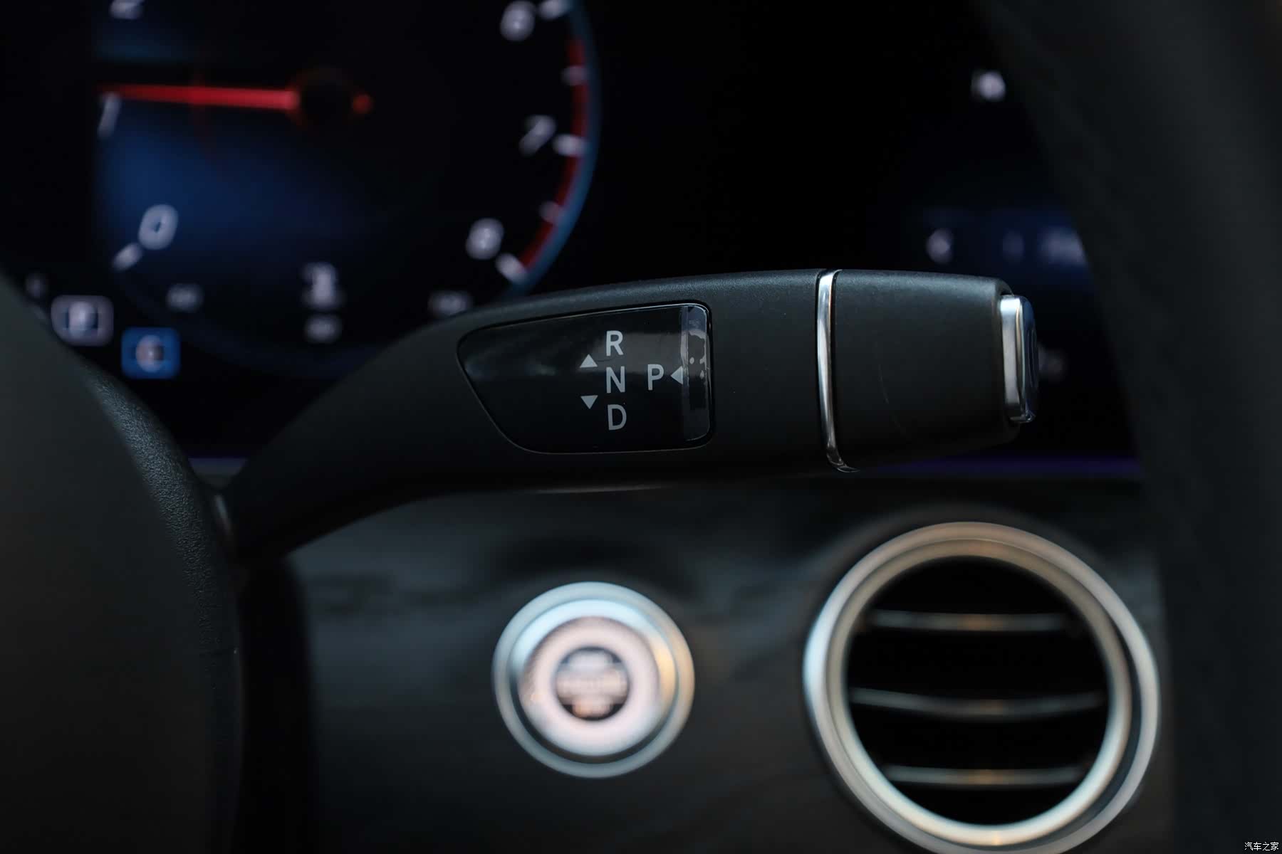 Mercedes-Benz E-Class, 2021 14