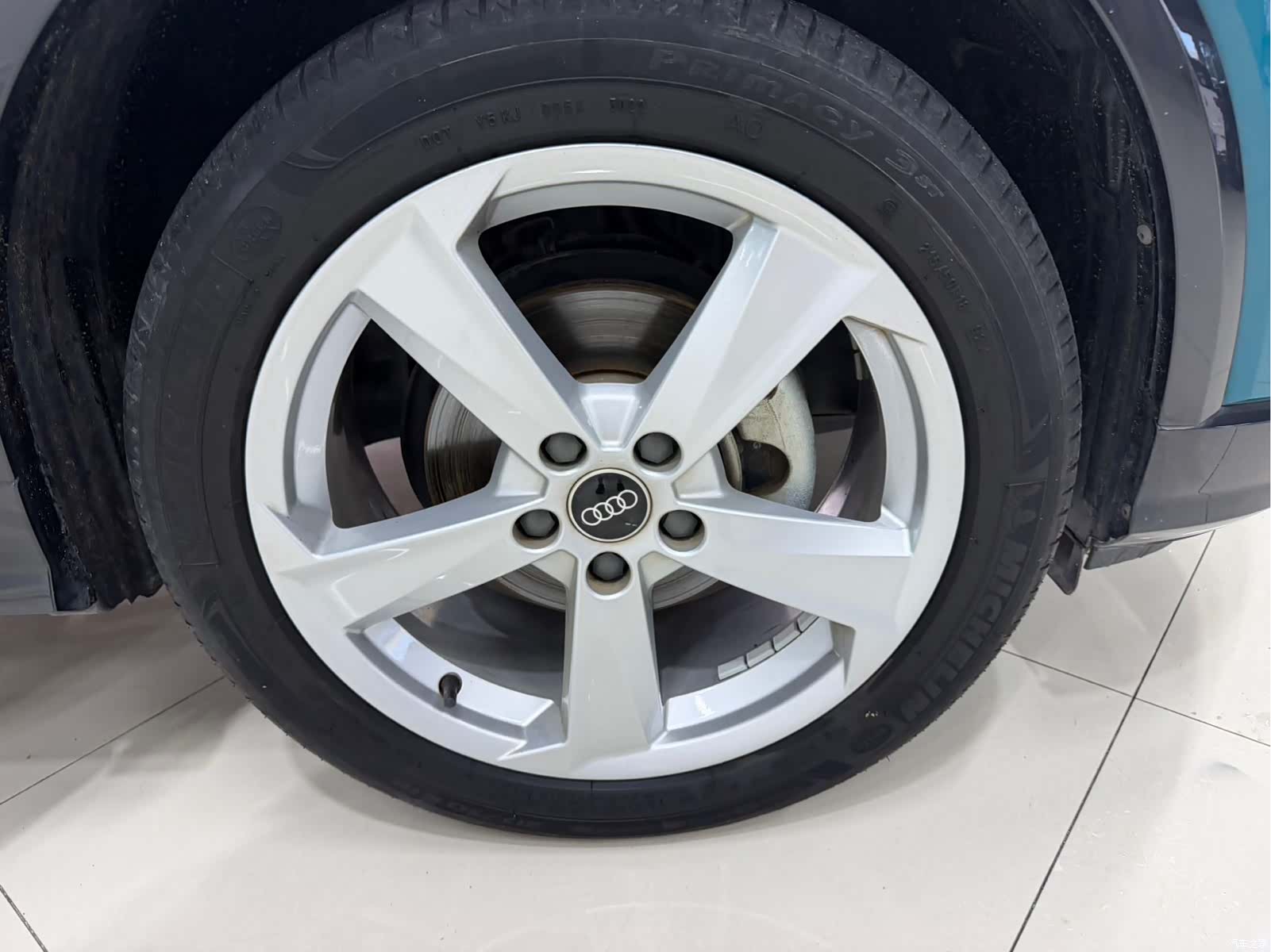 Audi Q2L, 2023 19