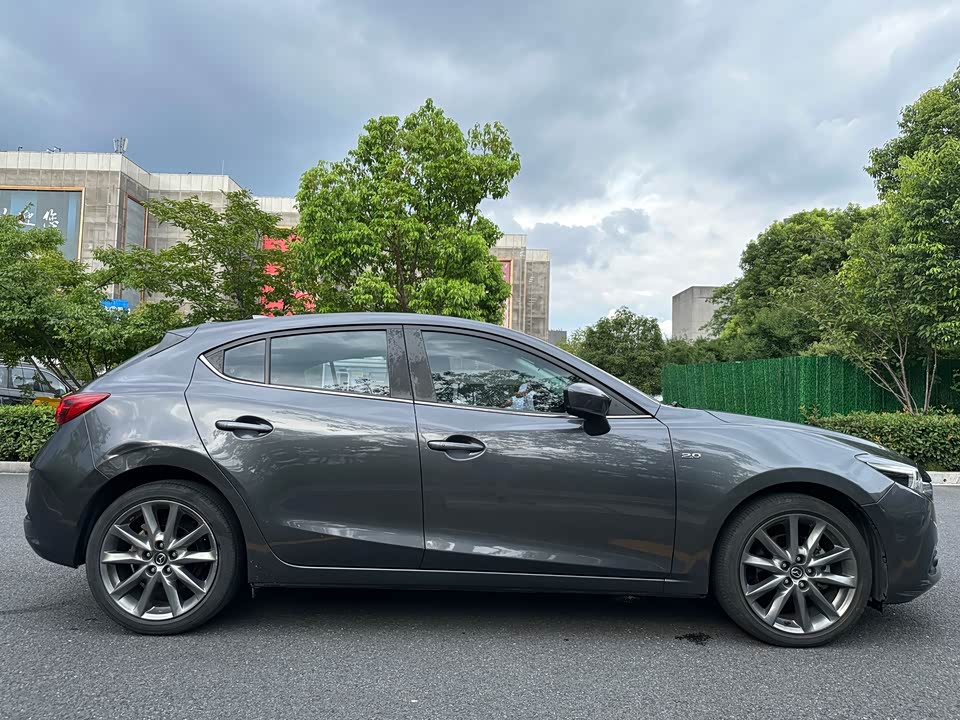 Mazda 3 Angkesaila Mazda 3 Angkesaila