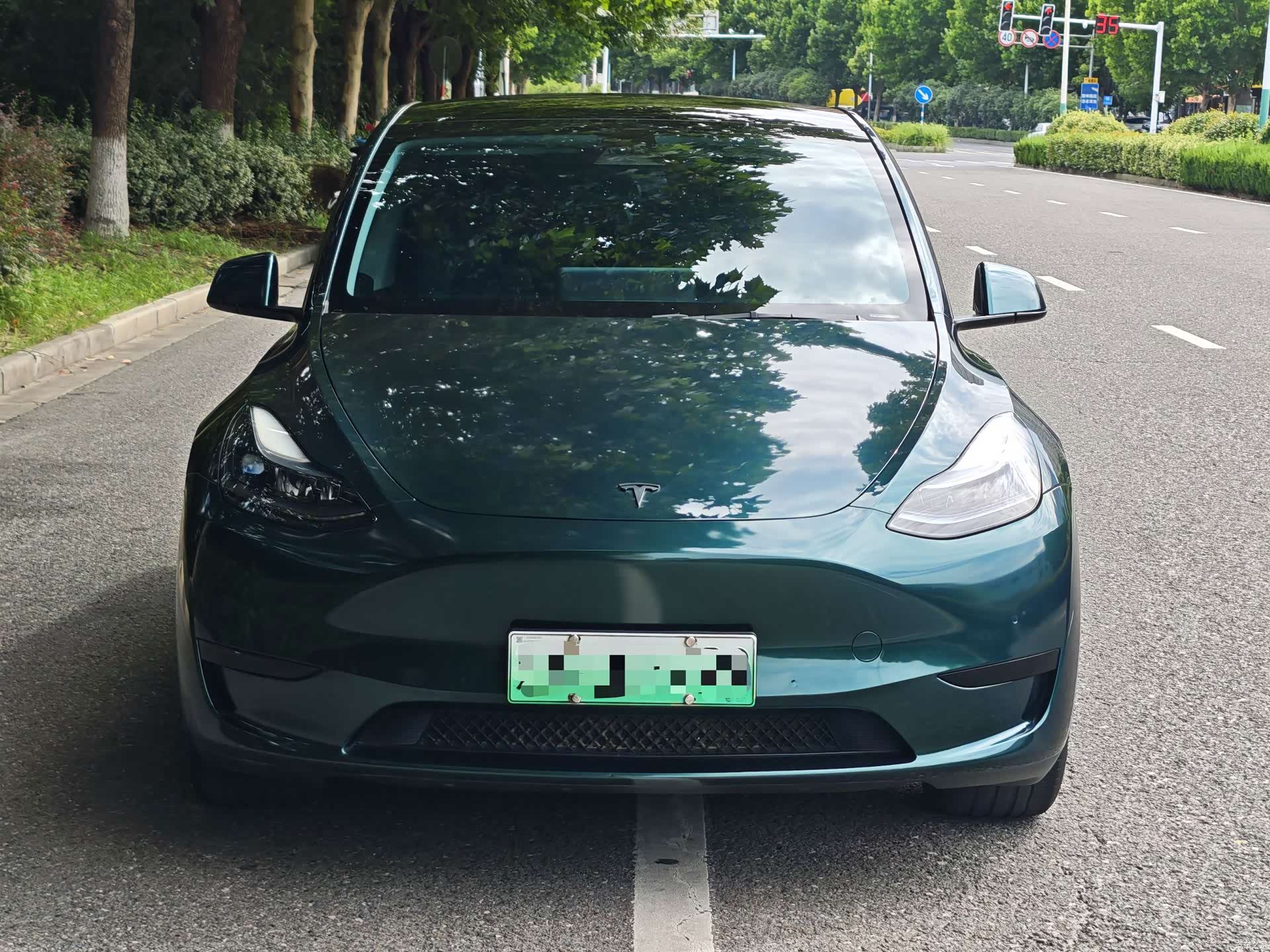 Tesla Model Y, 2023 4
