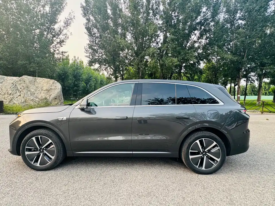 Li Auto Ideal L6