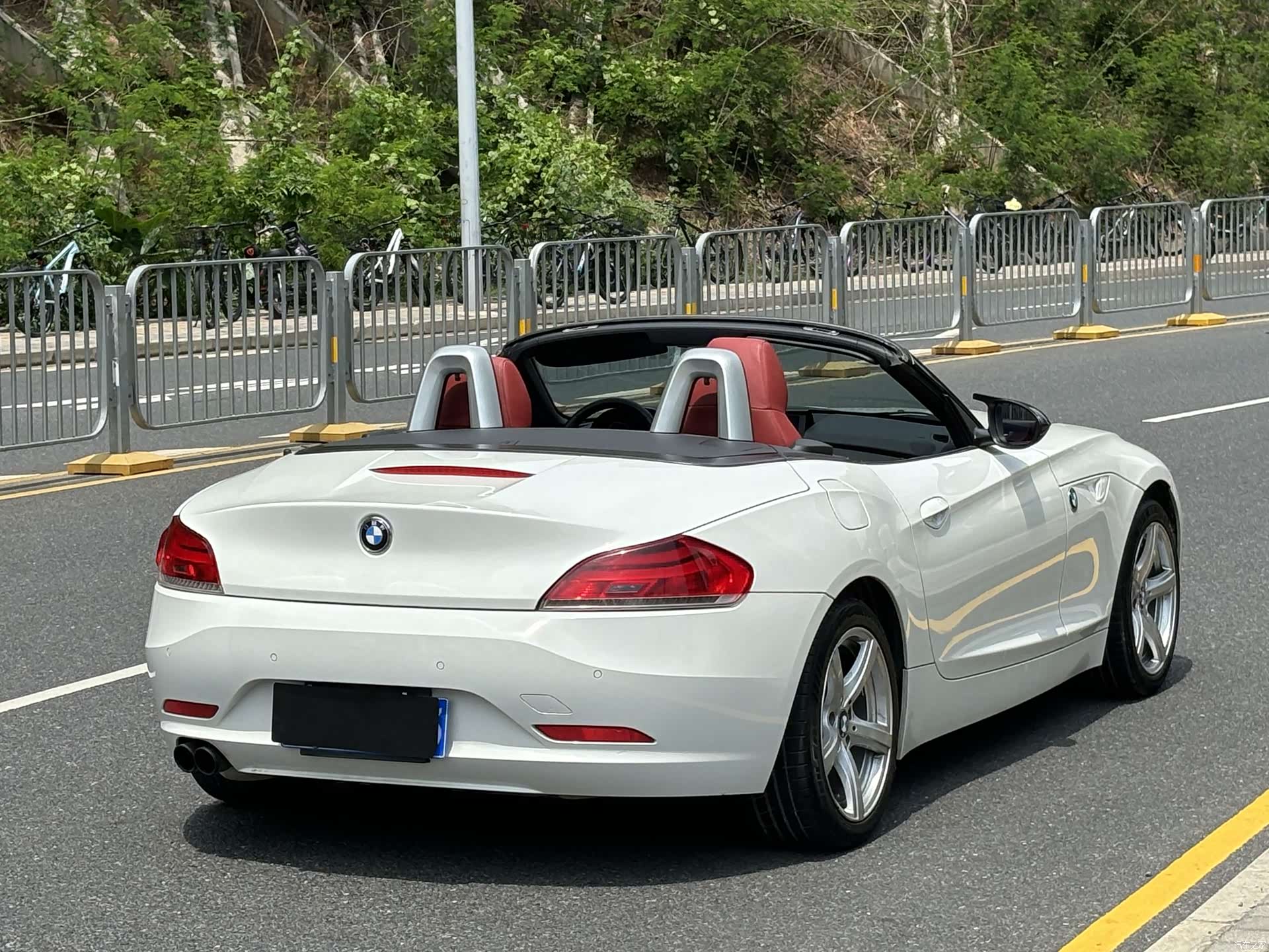 BMW Z4, 2012 19