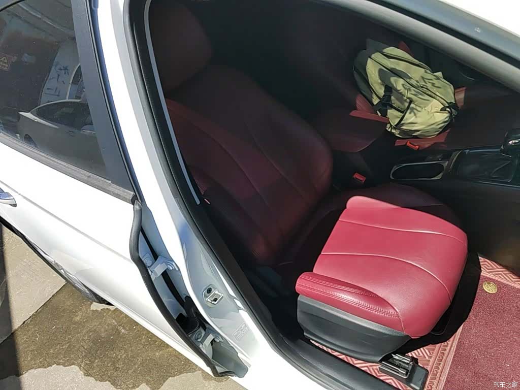 Roewe i5, 2021 25