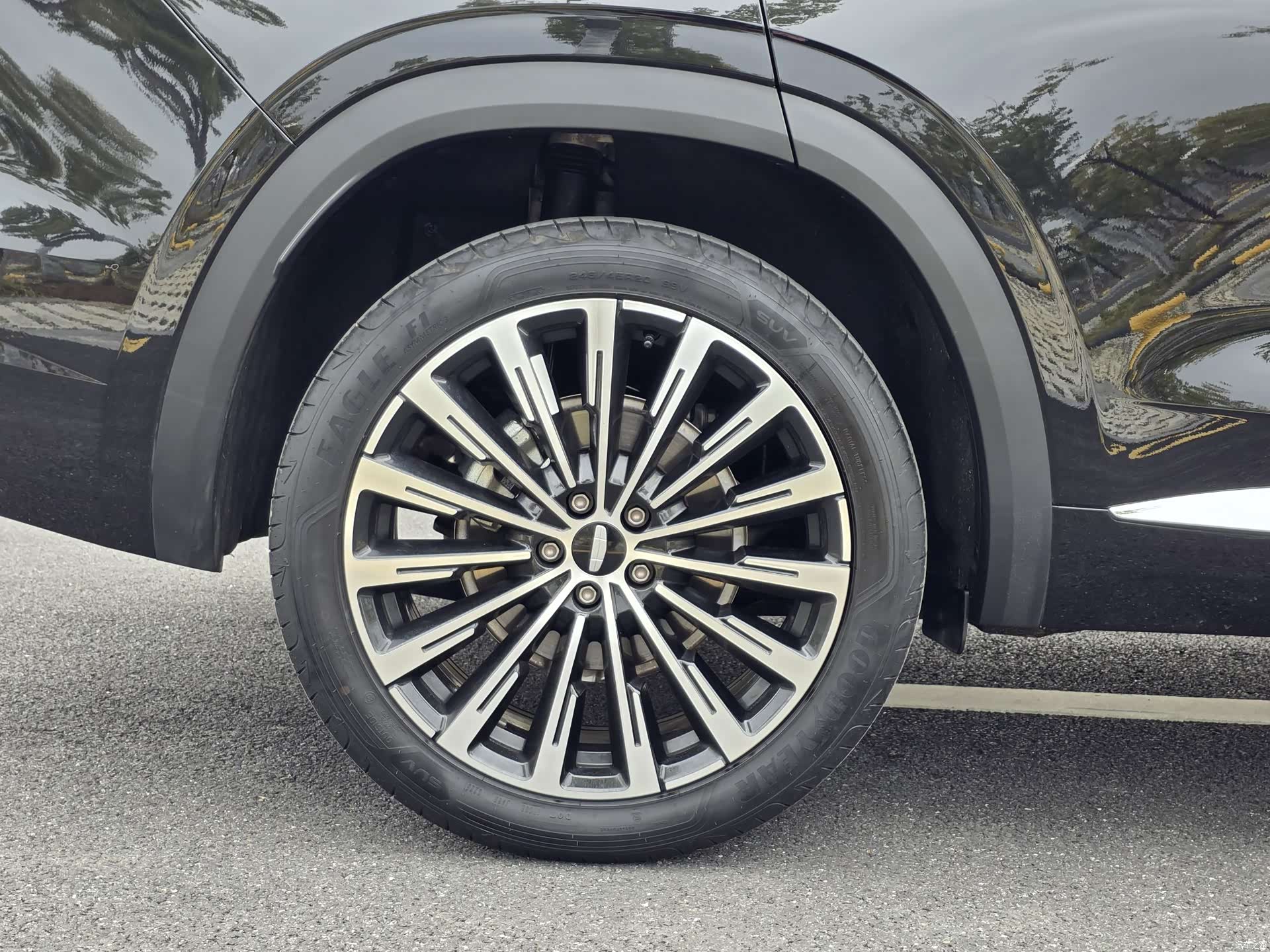 Geely Xingyue L, 2025 21