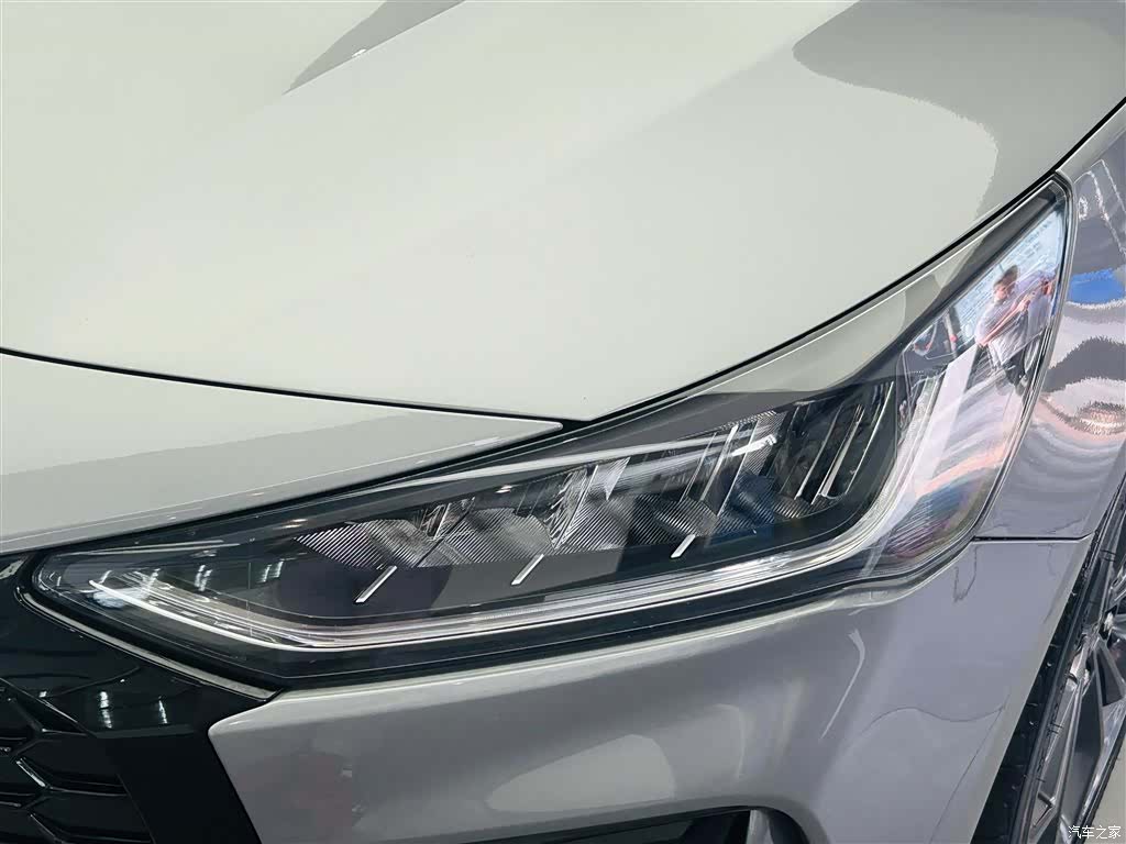 Ford Focus, 2023 11