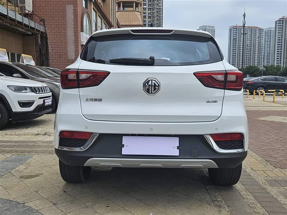 MG ZS