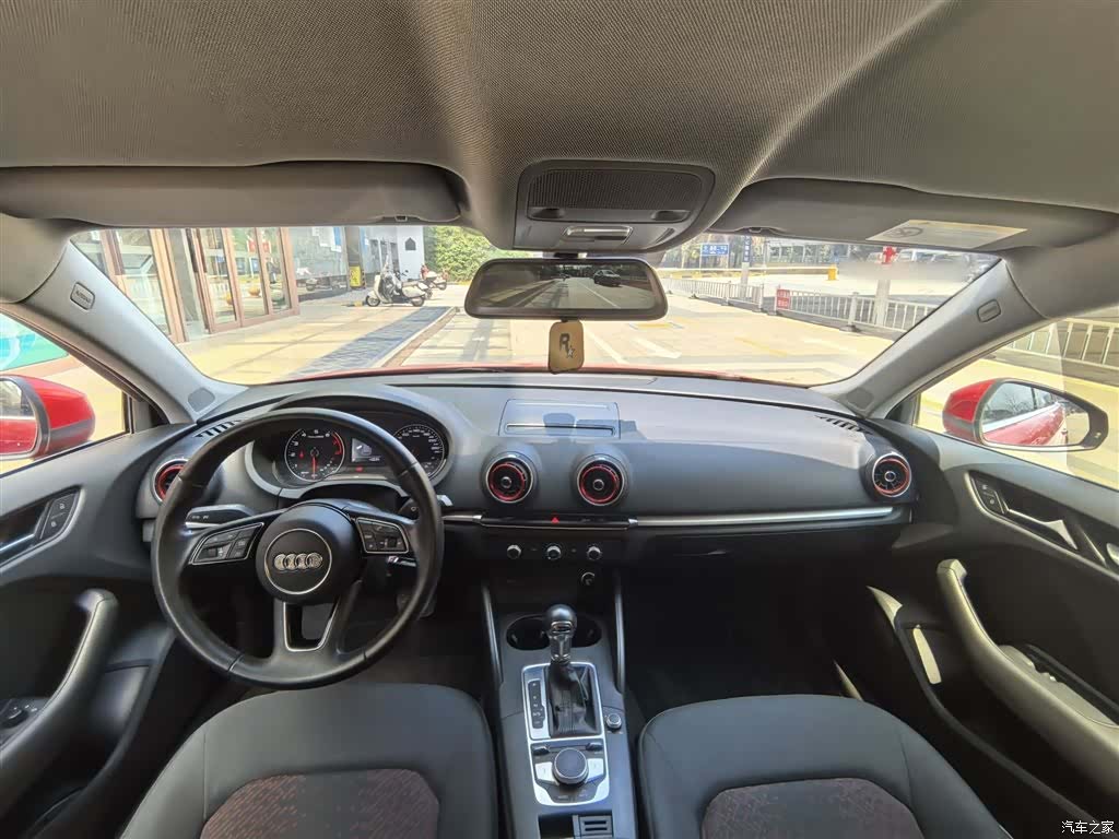 Audi A3, 2018 13