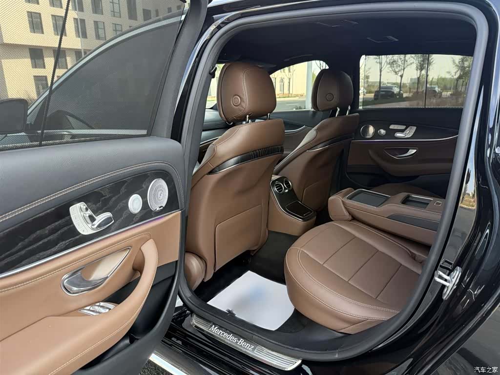 Mercedes-Benz E-Class, 2020 19