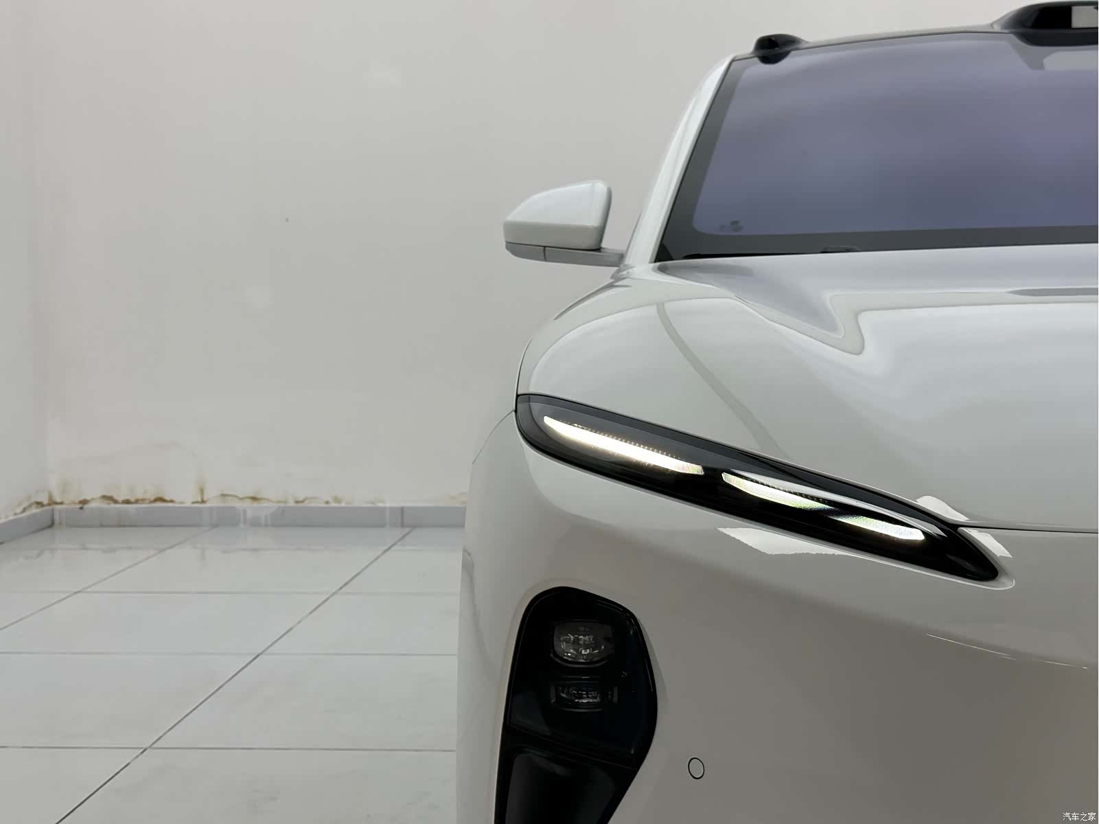 NIO ET5, 2024 10