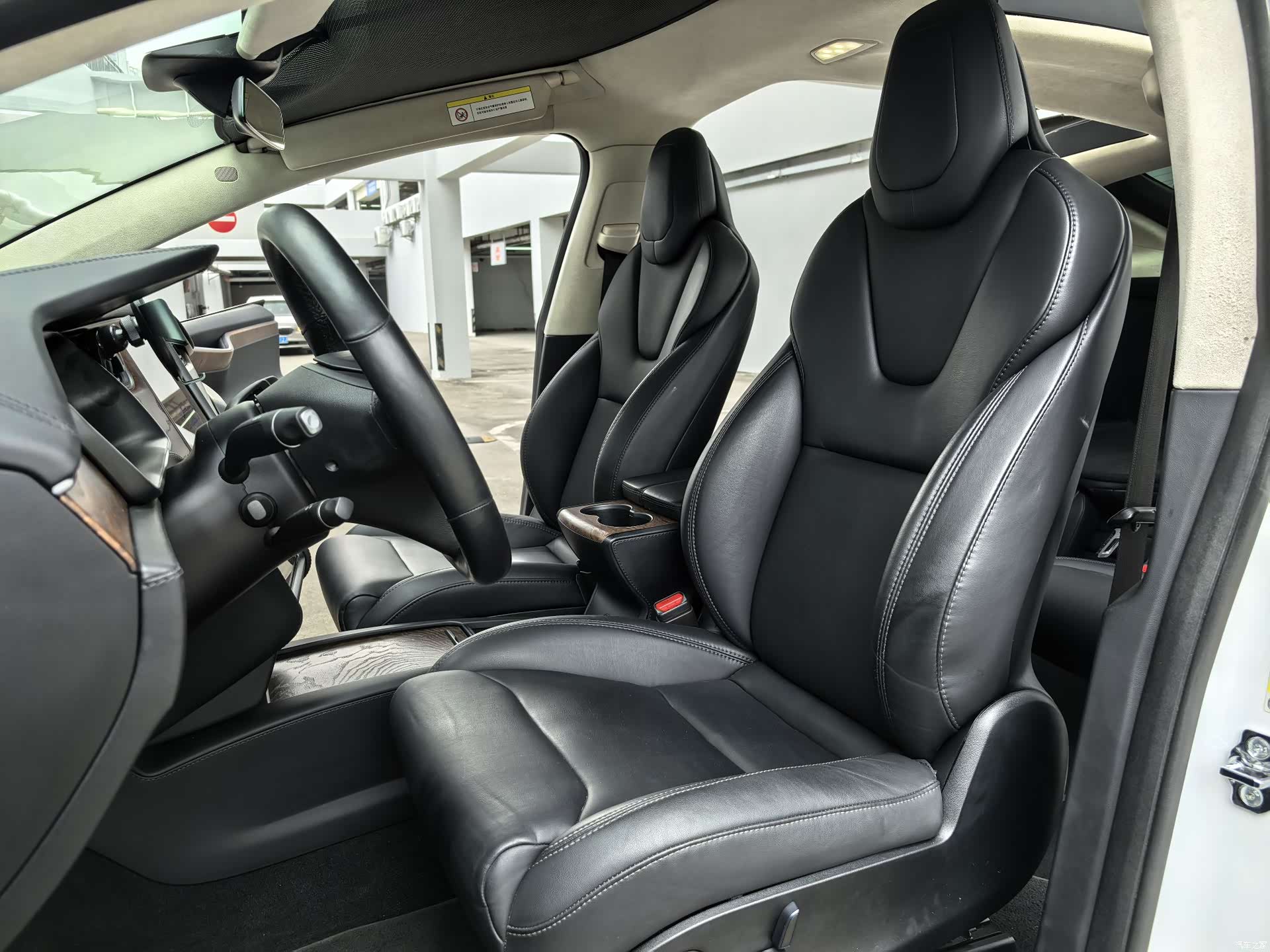 Tesla Model X, 2019 все фото
