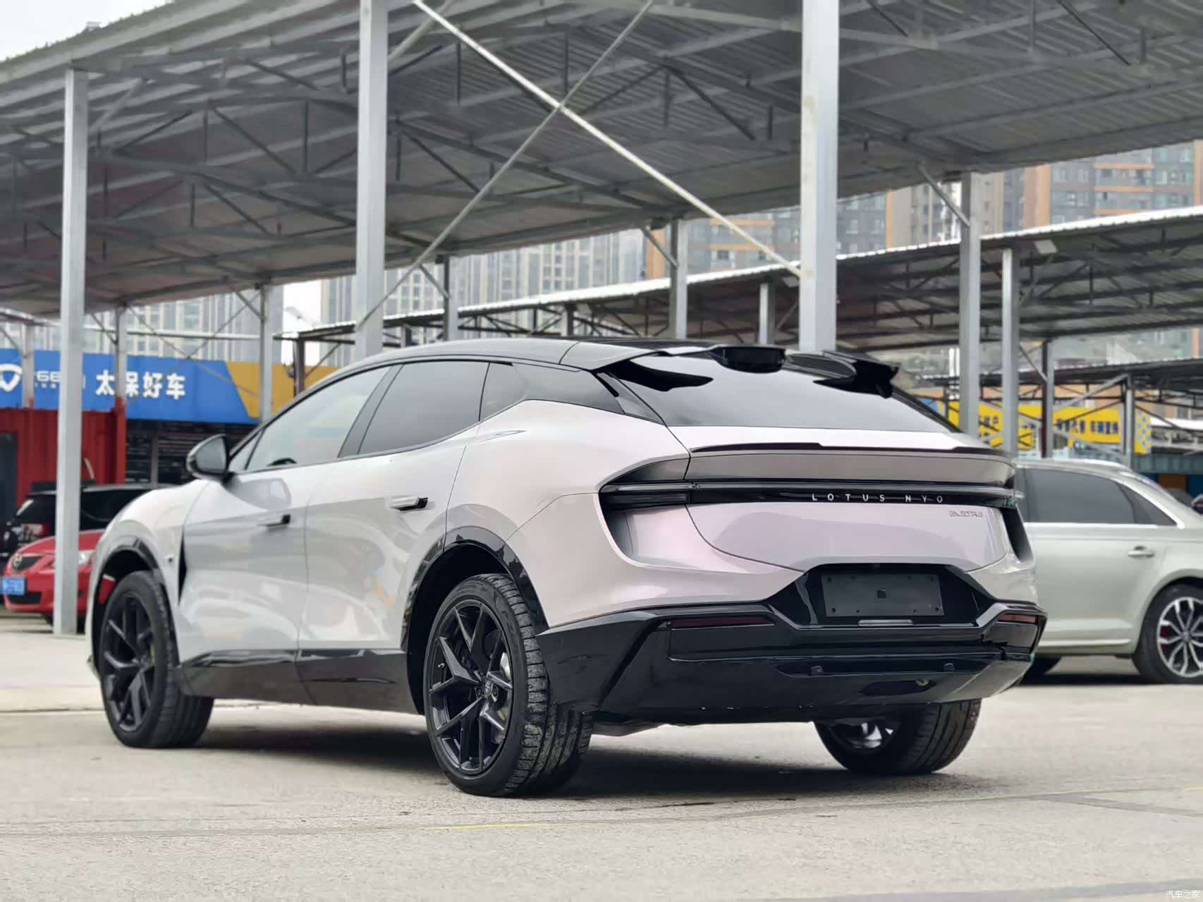 Lotus ELETRE, 2026 7