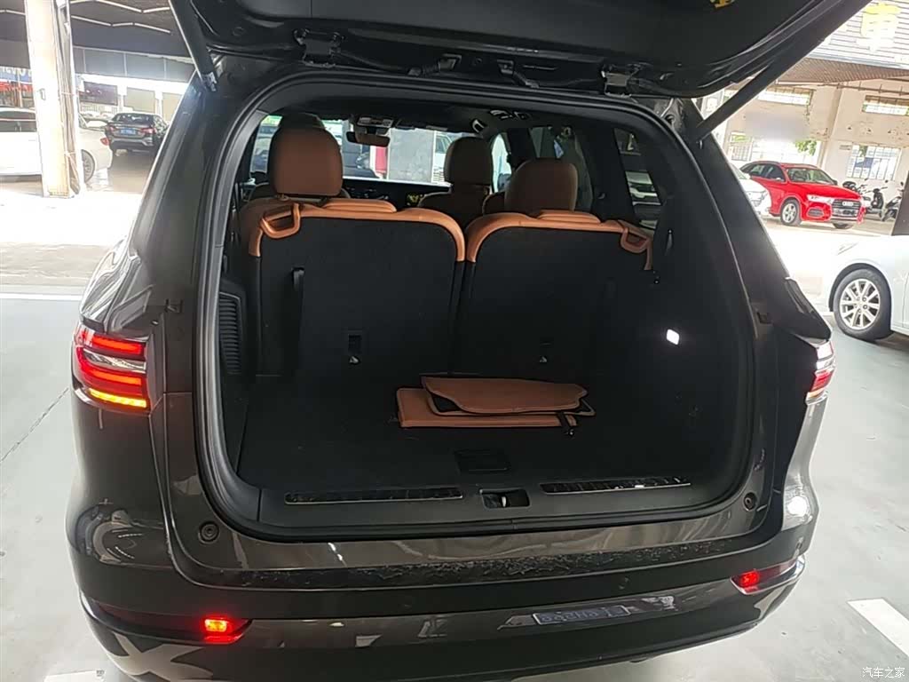 Li Auto ONE, 2022 19
