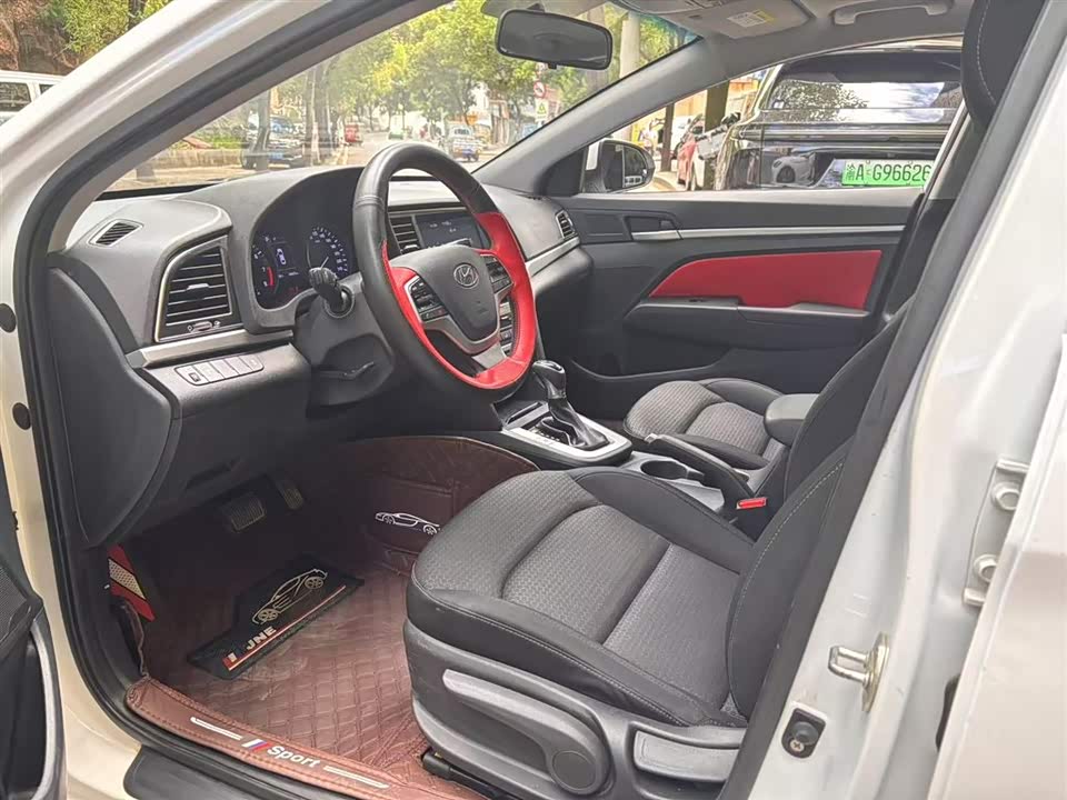 Hyundai Lead Hyundai Lead