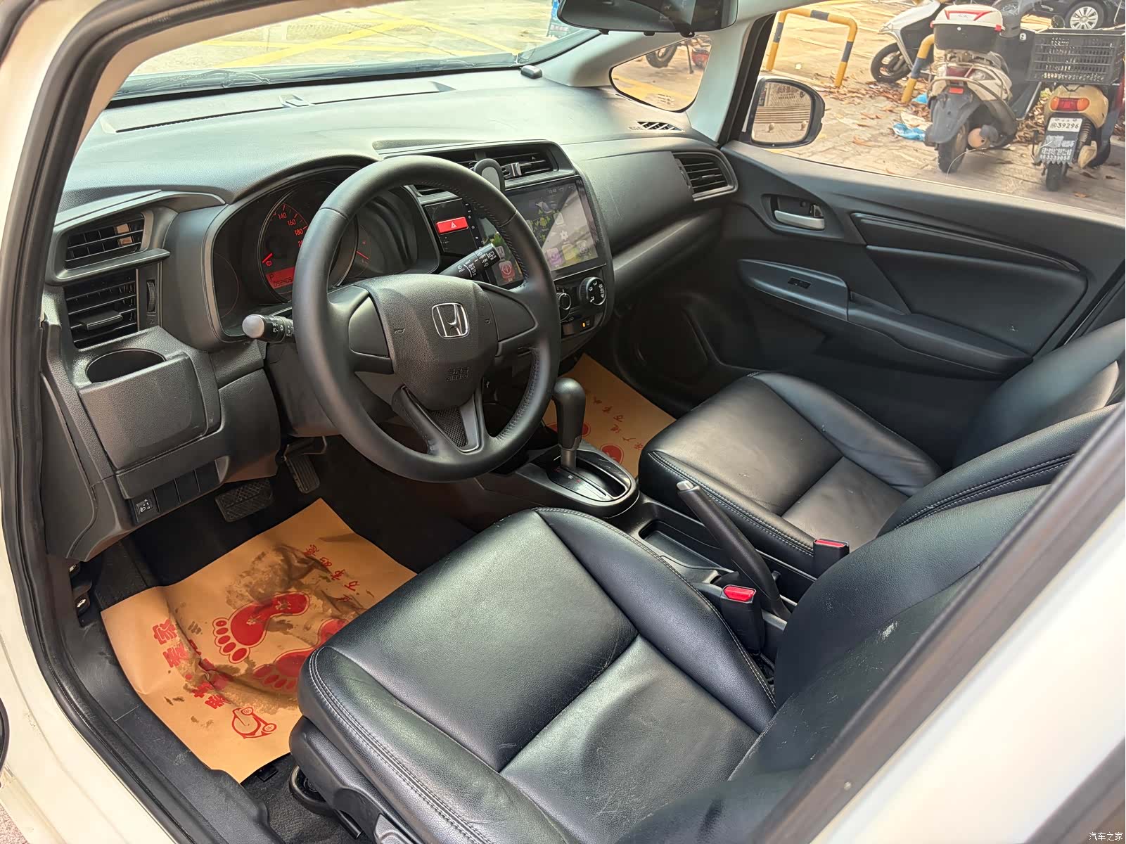 Honda Fit, 2017 4