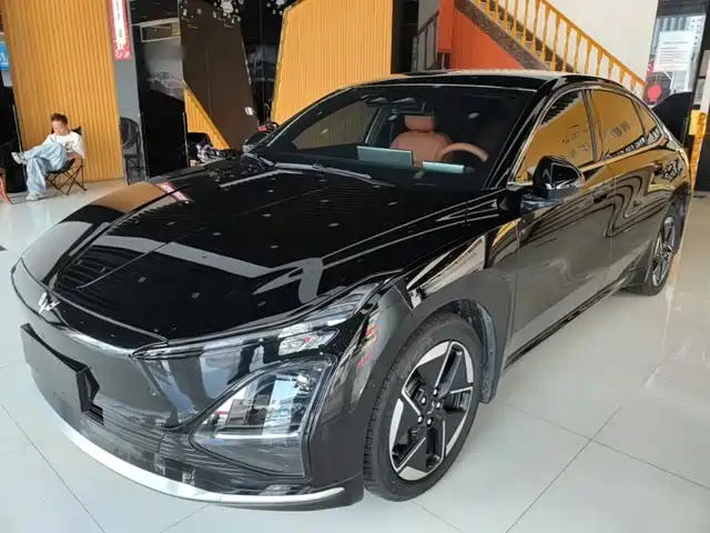 Wuling Starlight 2025 — купить из Китая под заказ