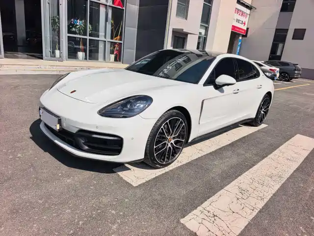 Porsche Panamera 2023 — купить из Китая под заказ