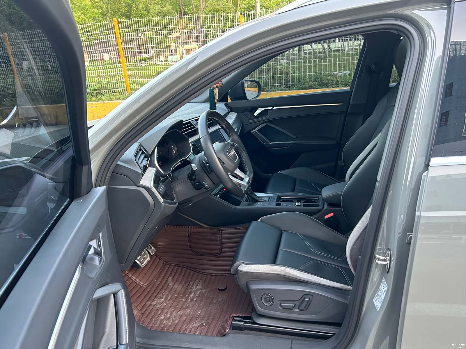 Audi Q3, 2024 10