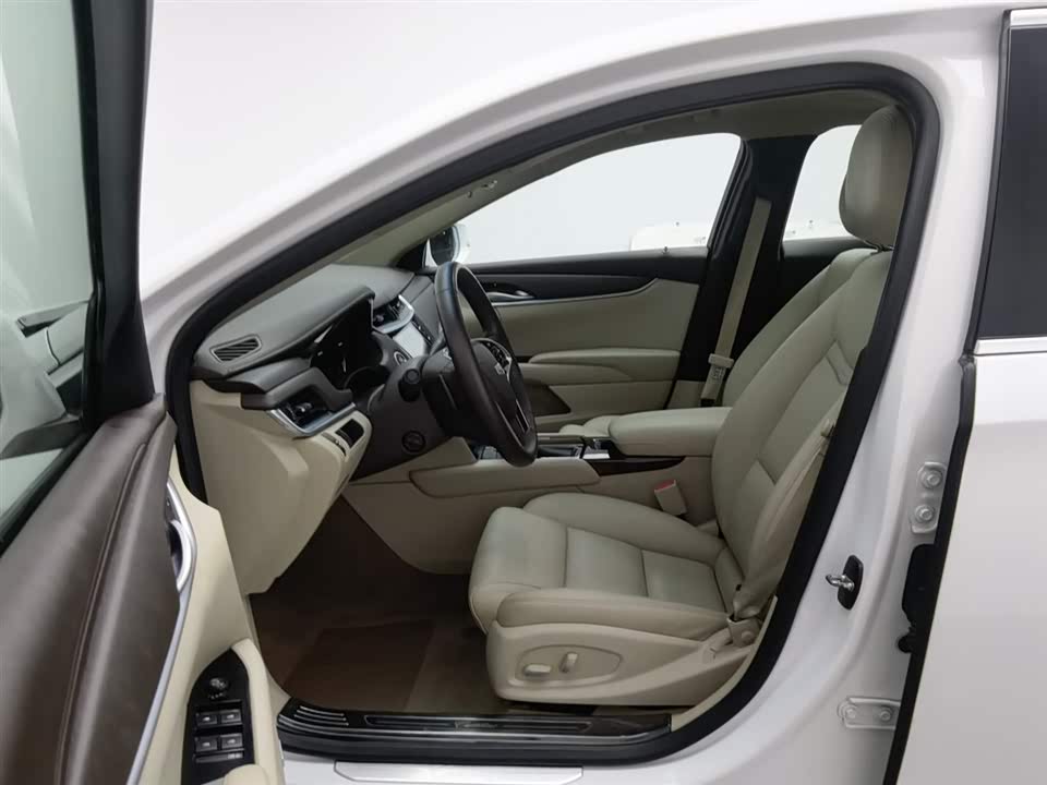 Cadillac XTS