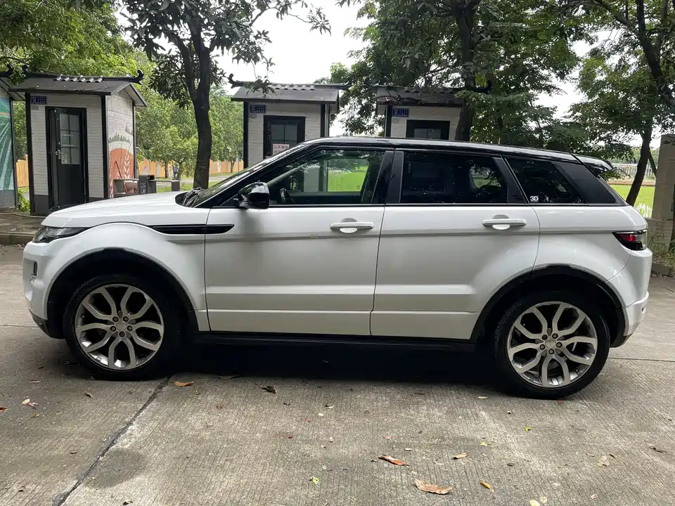 Land Rover Range Rover Aurora Land Rover Range Rover Aurora