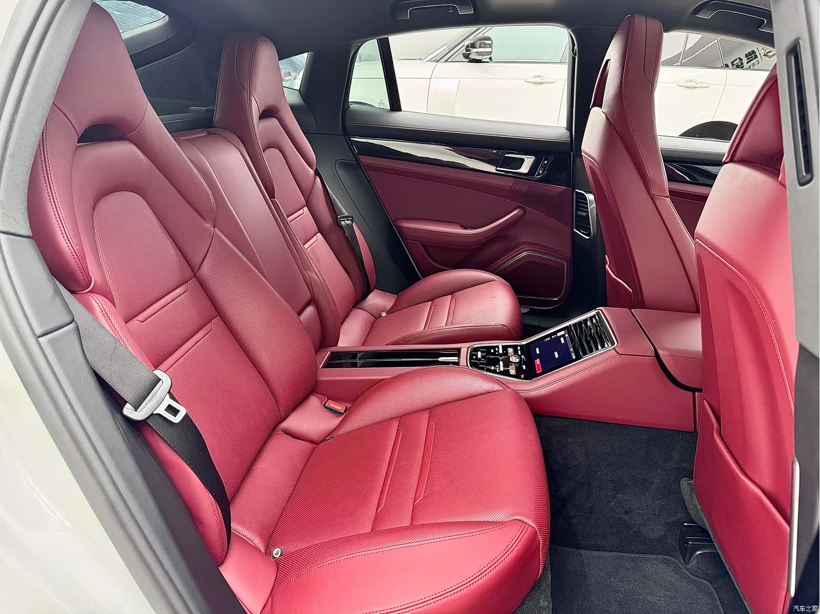 Porsche Panamera, 2019 16