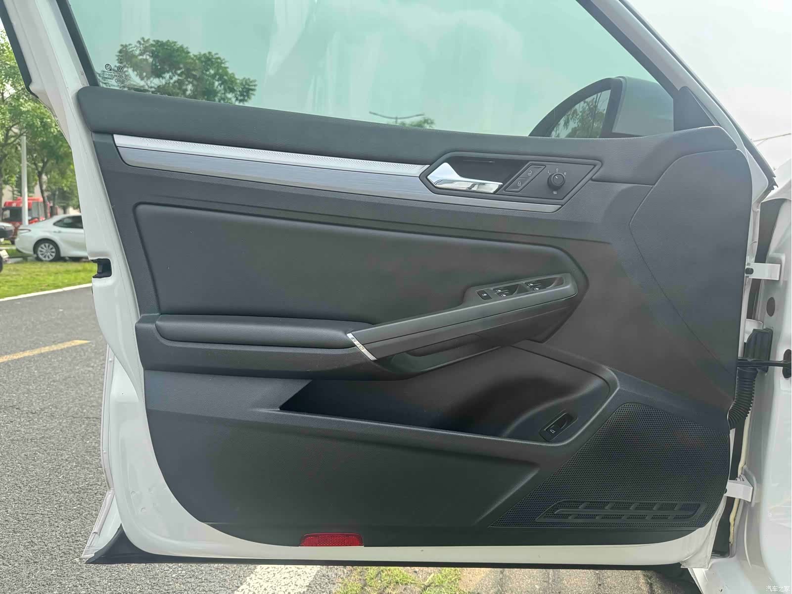 Volkswagen Lamando, 2022 10