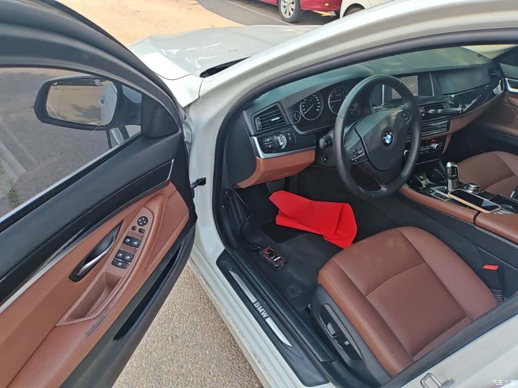 BMW 5 Series, 2016 16