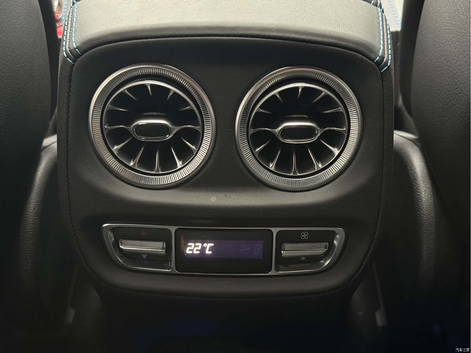 Mercedes-Benz G-Class, 2024 12