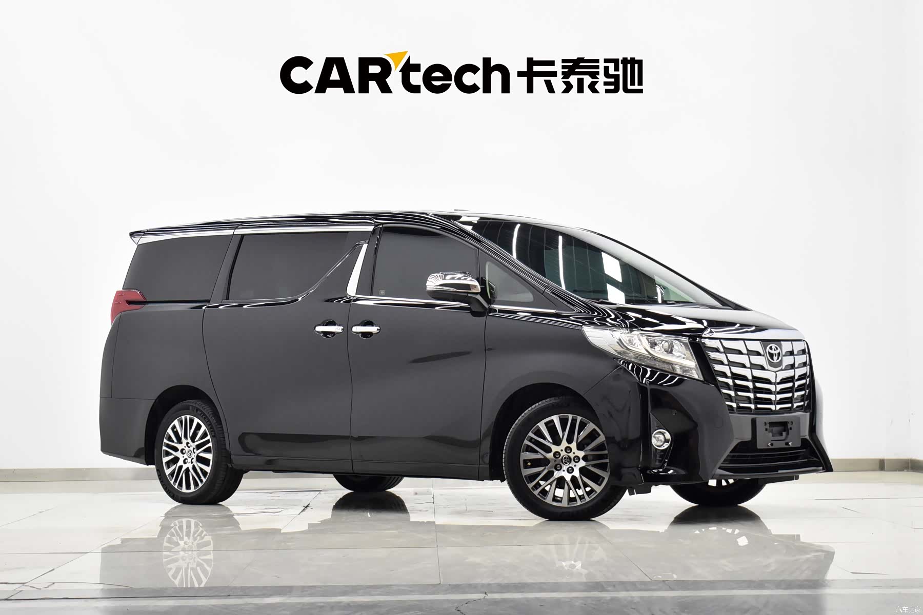 Toyota Alphard, 2016 3