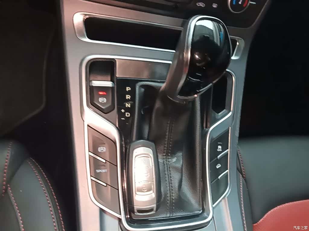 Geely S1, 2019 14