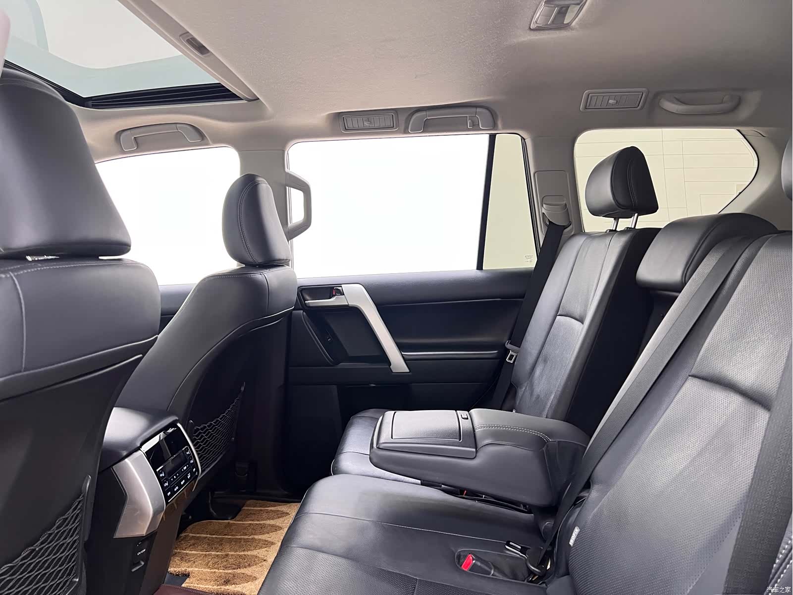 Toyota Prado, 2020 19