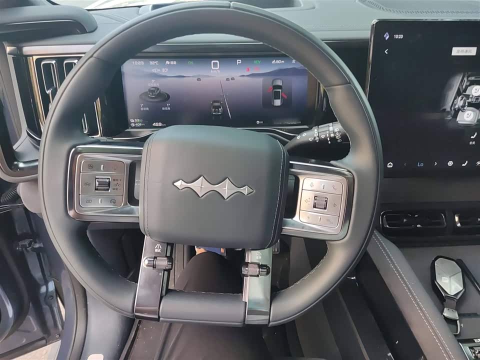 BYD Leopard 5 BYD Leopard 5