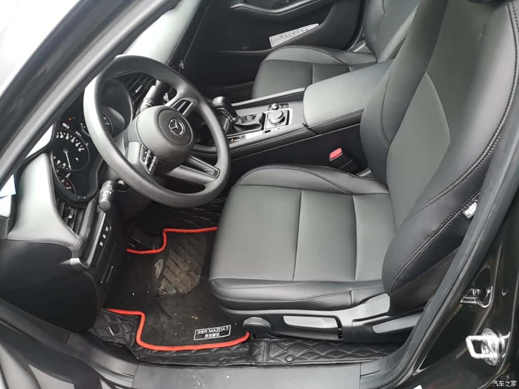 Mazda Mazda3, 2020 15