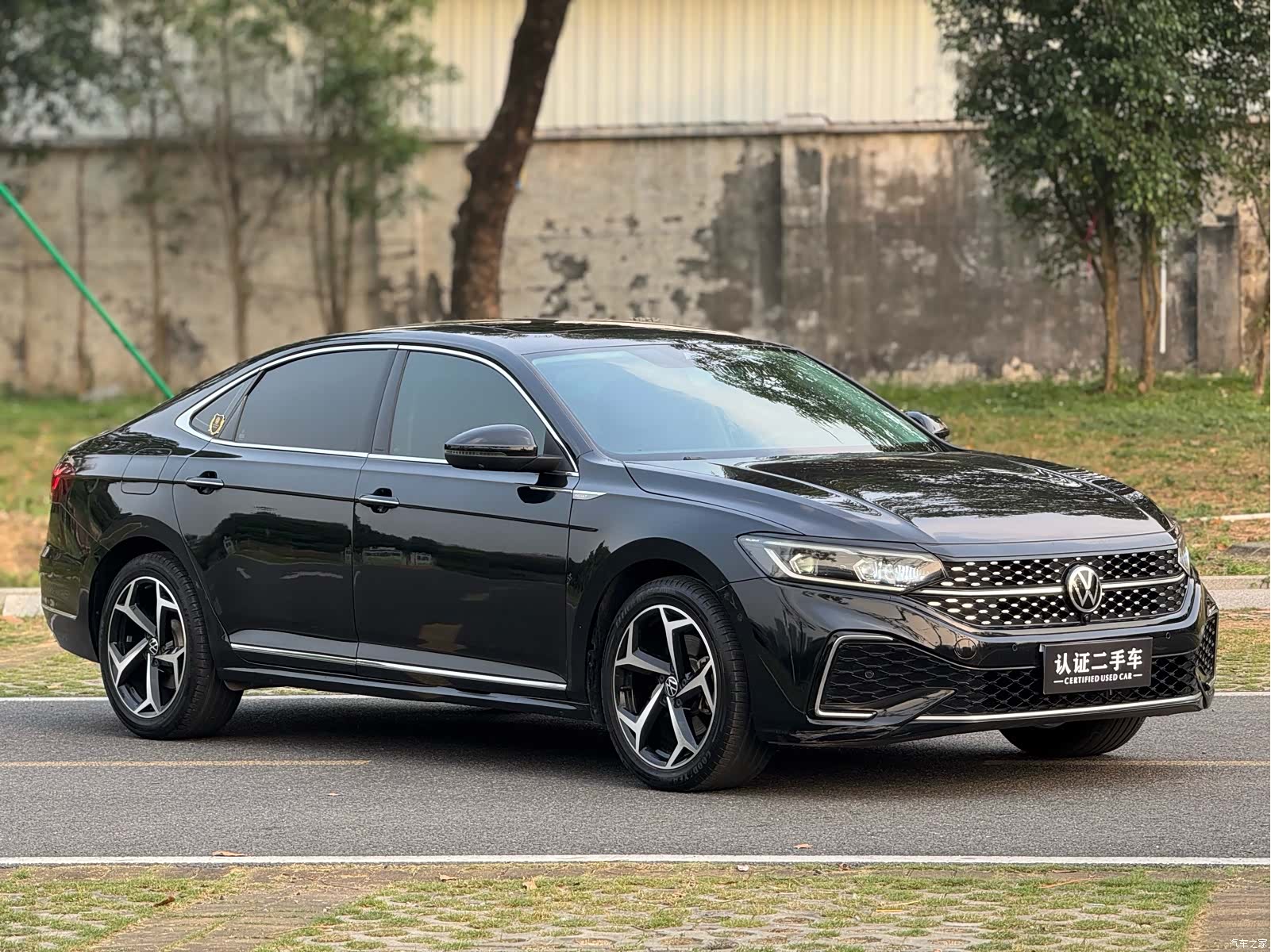 Volkswagen Passat, 2024 3