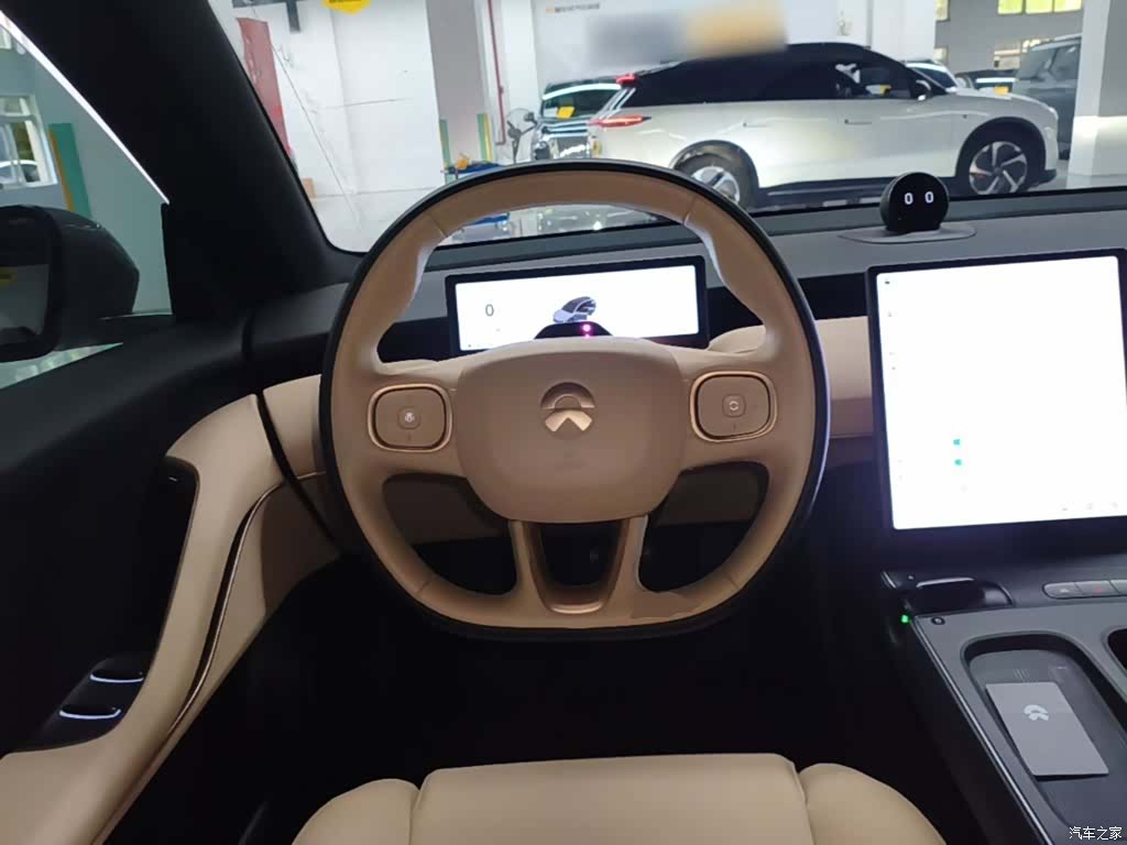 NIO ET5, 2024 11