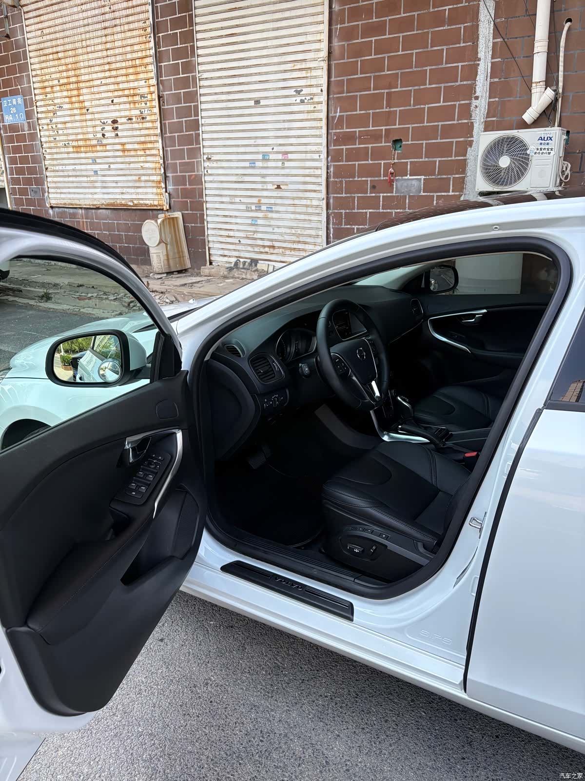 Volvo V40, 2019 7